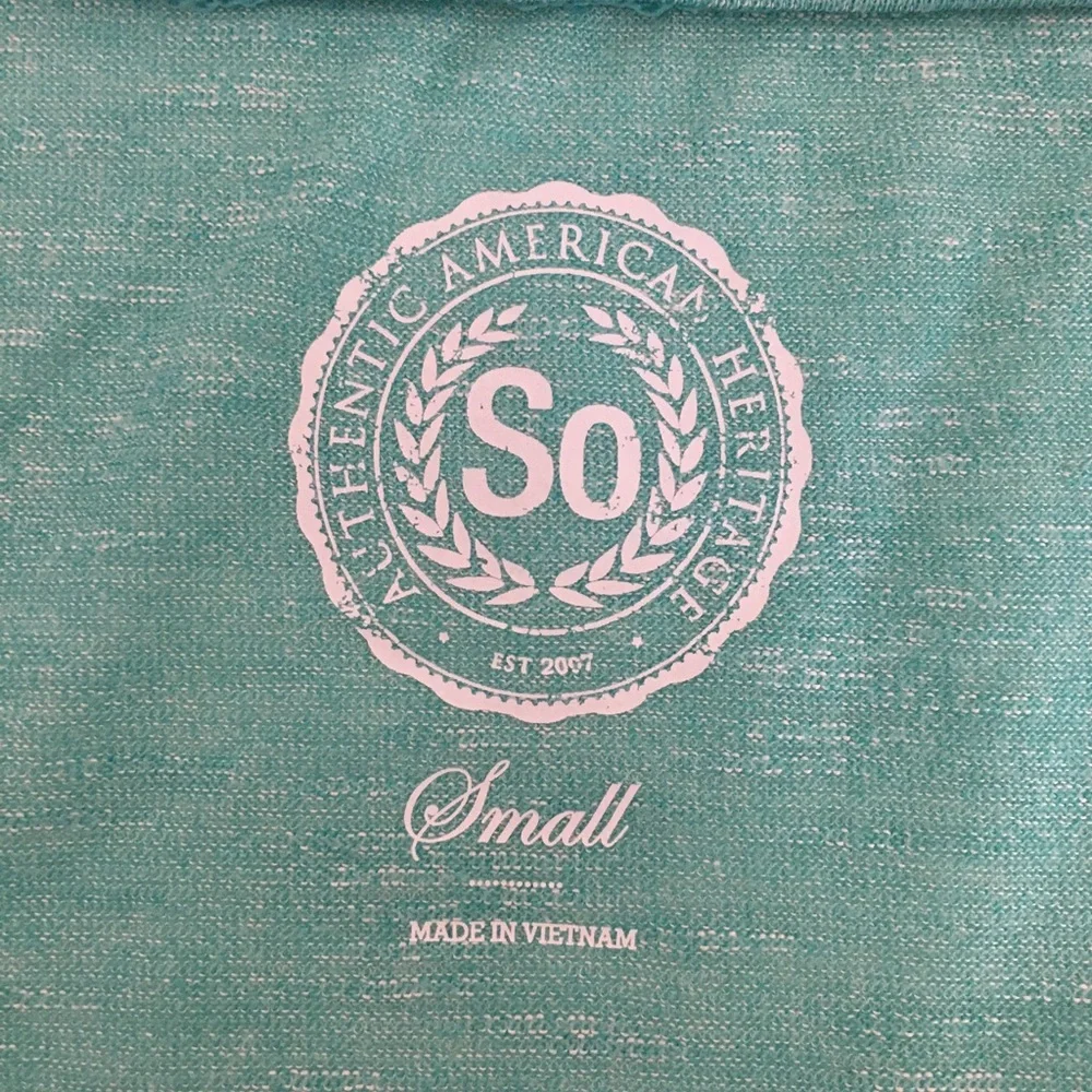 SO Light Aquamarine Heathered Short-Sleeved Scoop Neck T-shirt, Juniors' Small - Picture 4 of 8